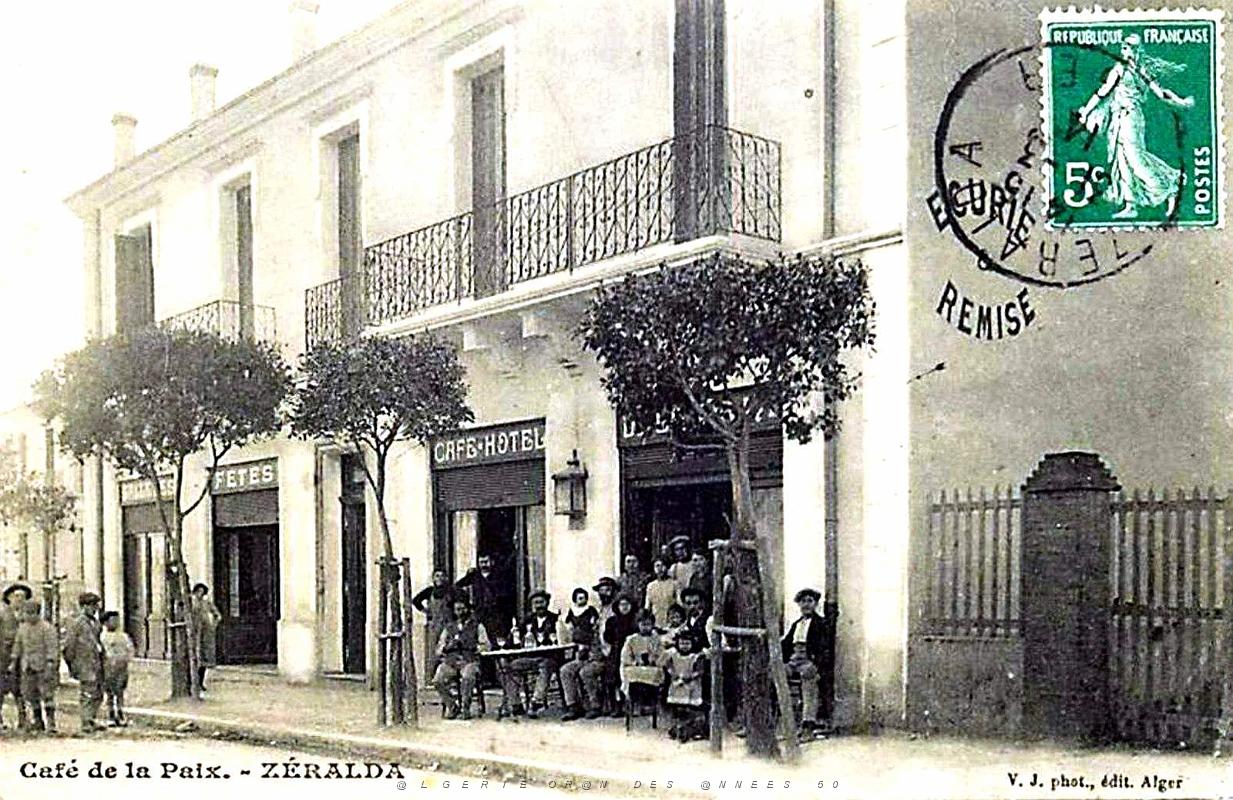 833- Zeralda - Cafe de la Paix.jpg